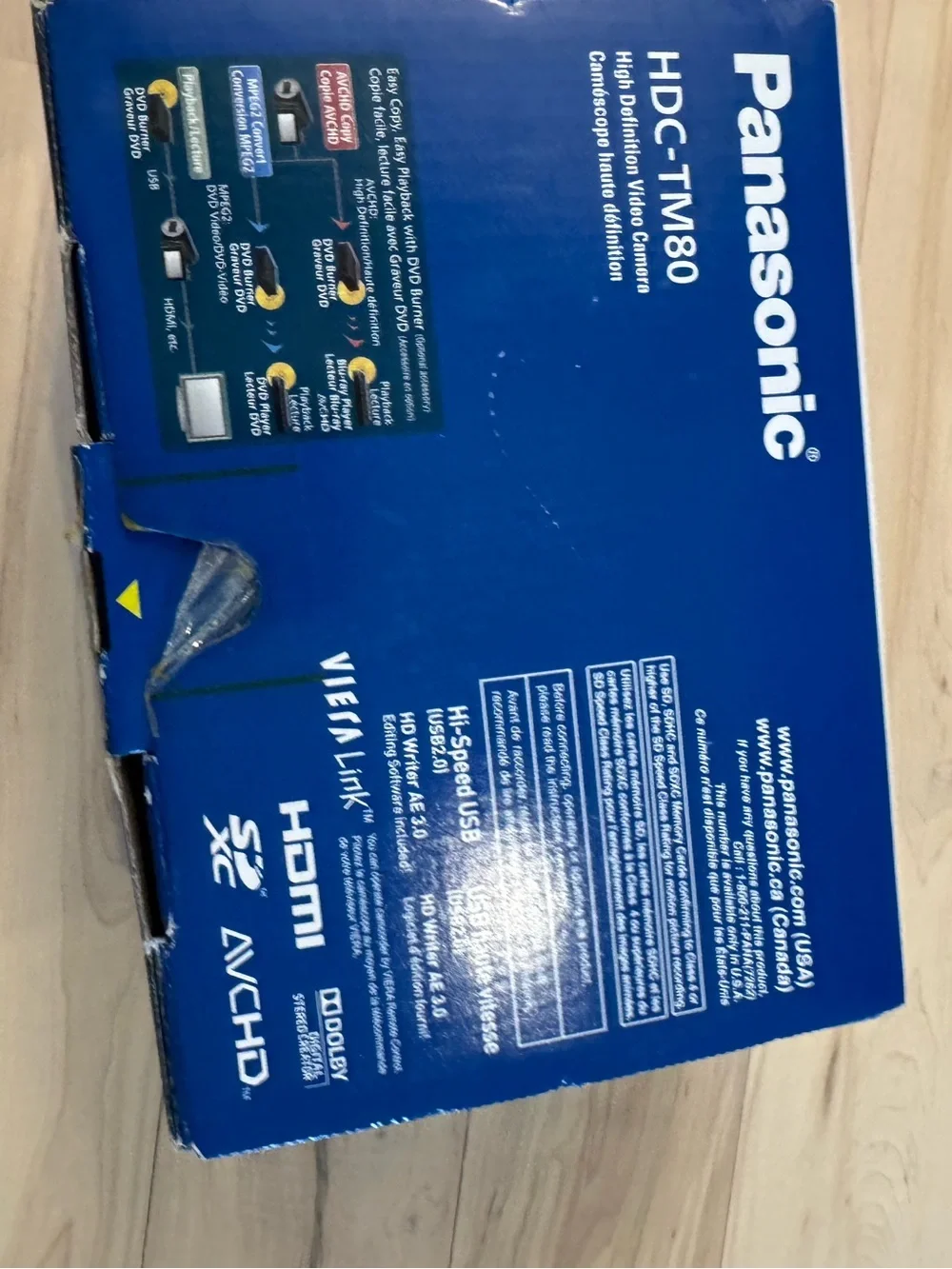 Panasonic HDC-TM80K (16 GB) High Definition AVCHD Camcorder